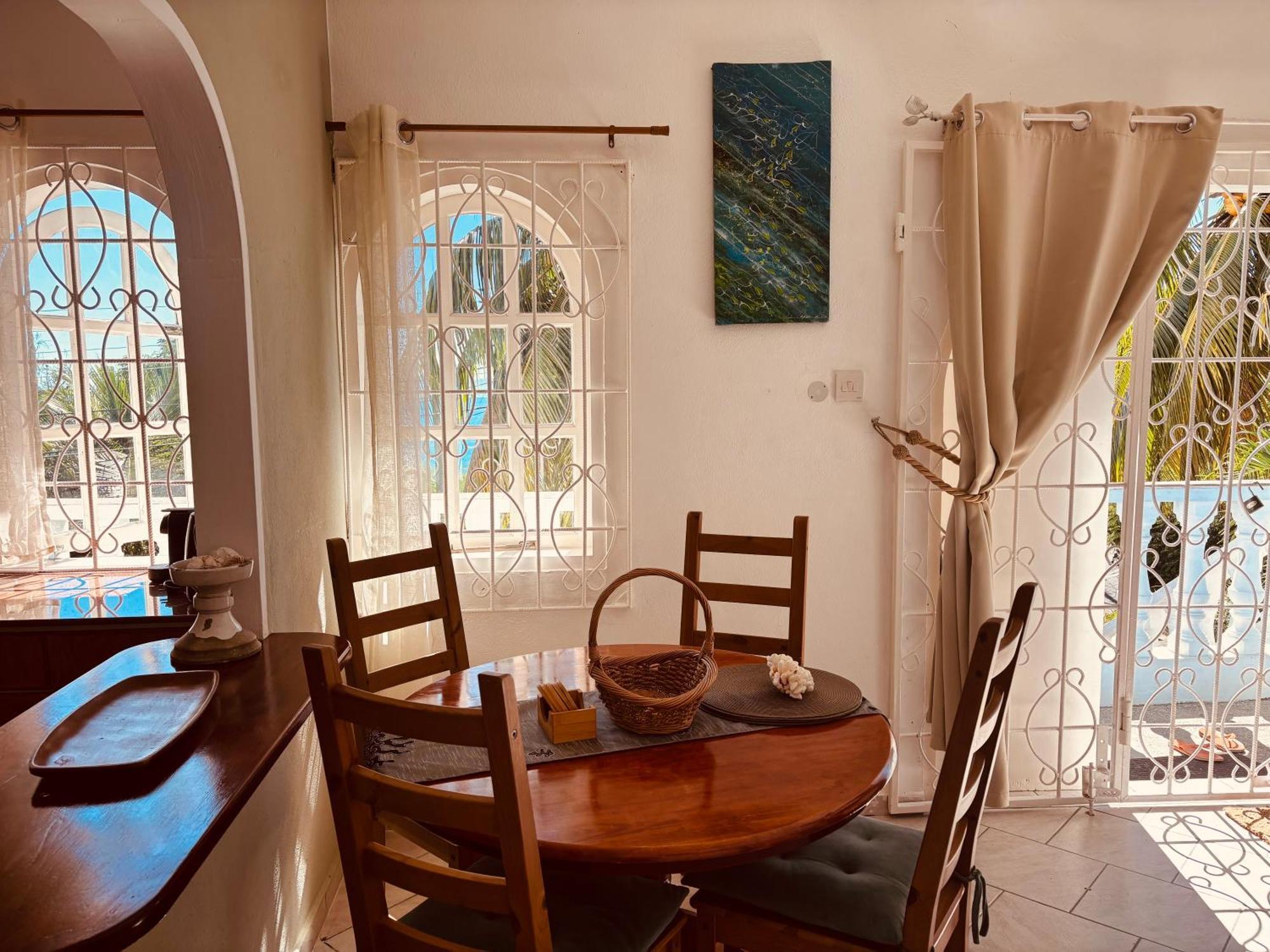 Epea Ocean View Top Victoria Εξωτερικό φωτογραφία